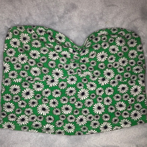 Forever 21 Tops - Forever 21 crop top